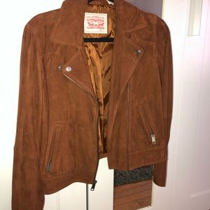 Gorgeous vintage brown Levi jacket!!